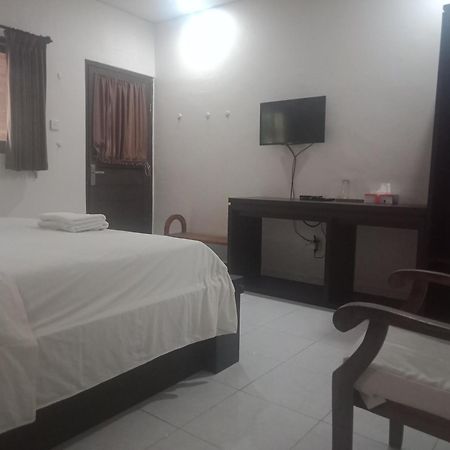 D'Puja Home Stay And Spa ヌサドゥア エクステリア 写真