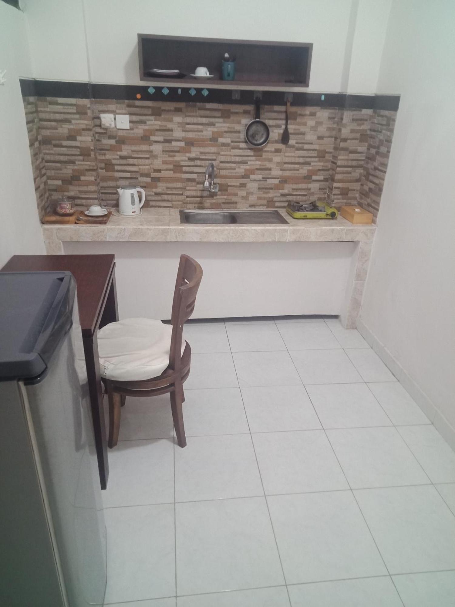 D'Puja Home Stay And Spa ヌサドゥア エクステリア 写真