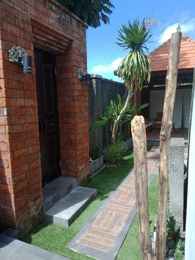 D'Puja Home Stay And Spa ヌサドゥア エクステリア 写真